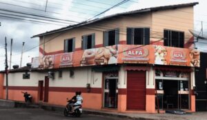 Pães quentinhos, deliciosos e os melhores lanches você encontra na Panificadora Alfa