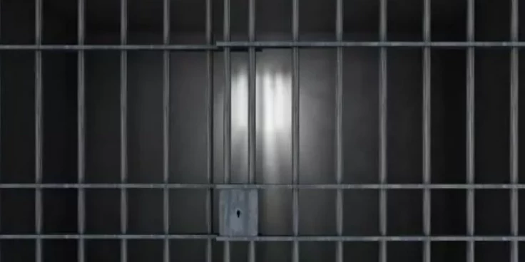 Homem vai à delegacia denunciar companheira e acaba preso por posse de droga em Imperatriz