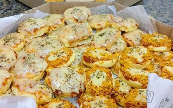 As melhores delicias você encomenda com a Jasminy Doces e Salgados